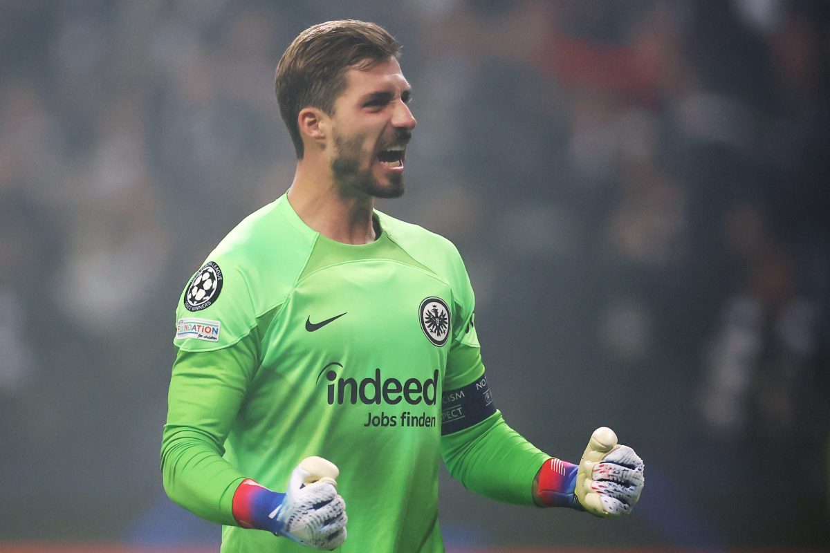 "Paris FK" 35 yaşlı qapıçını heyətinə qatıb